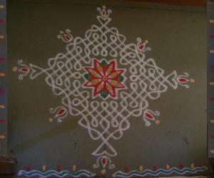 Rangoli: Podikolam