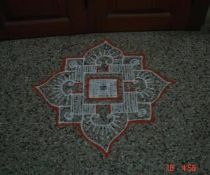 Rangoli: Freehand