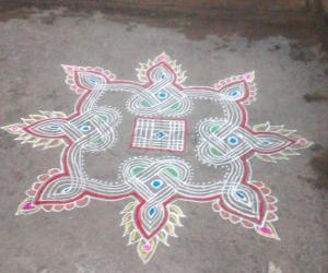 Rangoli: Padi Kolam
