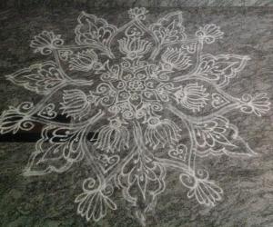 Rangoli: Free hand kolams