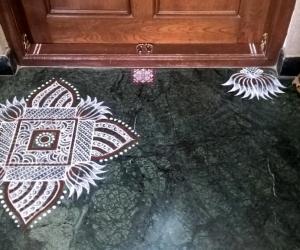 Rangoli: 2017-AaDi Pandigai