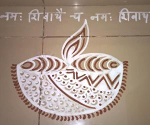 Rangoli: Pooja Room Kolams