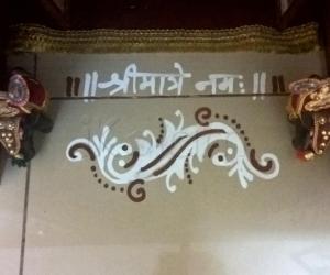 Rangoli: Pooja Room Kolams