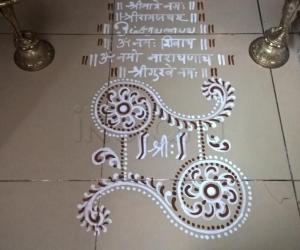 Rangoli: Pooja Room Kolams