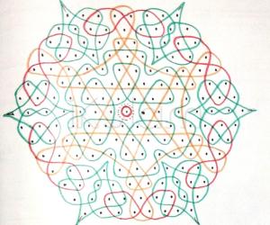 Rangoli: Kolam Notebook Kolams- 104