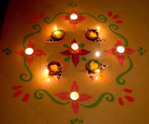 Karthigai Deepam 2