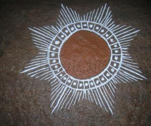 Rangoli: white n kavi