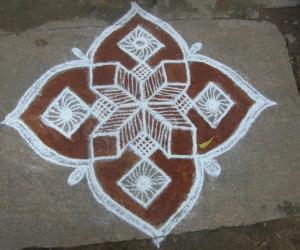 Rangoli: DOTTED RANGOLI