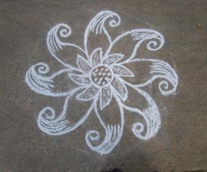 Rangoli: regular 8