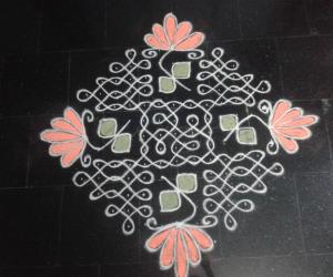 Fusion kolam