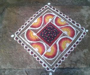 Rangoli: Margali kolam 12