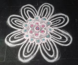 Rangoli: White flower