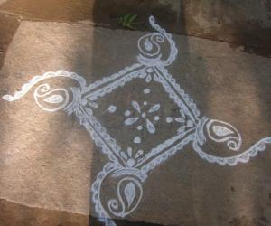 Rangoli: regular7 