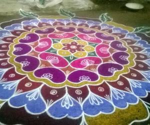 COLORFUL RANGOLI
