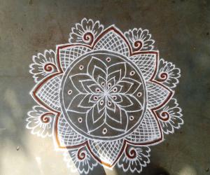 Freehand kolam