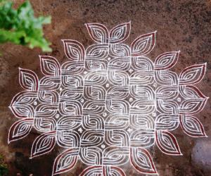 Rangoli: Padi Kolam