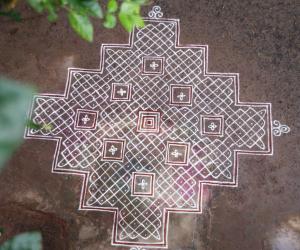 Steps kolam
