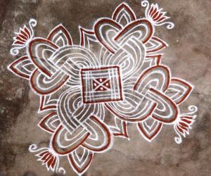Rangoli: Padi Kolam