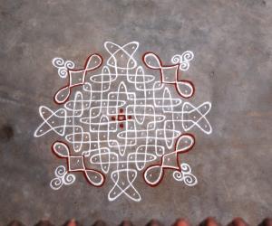 Rangoli: Chikku kolam