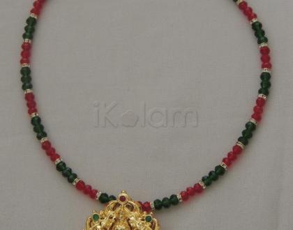 green and red crystal chain
