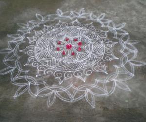 Rangoli: Freehand kolam