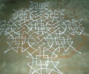 Marghazhi puli kolam