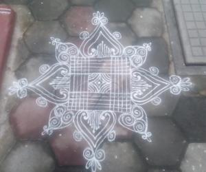 Rangoli: Kanya kolam