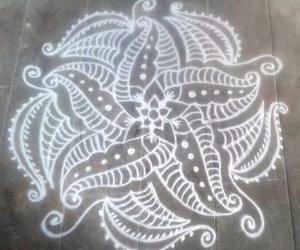 Rangoli: Free hand rangoli