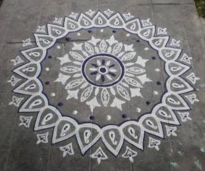 Rangoli: Free hand rangoli