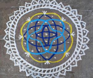 Rangoli: Dotted kolam