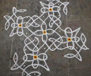 Dotted kolam