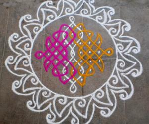 Dotted kolam