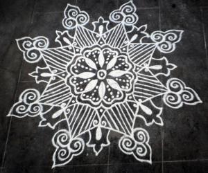 Freehand rangoli