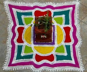 Varalakshmi vratham spl kolam-2