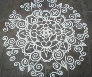 Freehand rangoli