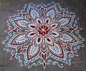 Rangoli: Aadi 4th velli(fri) spl kolam