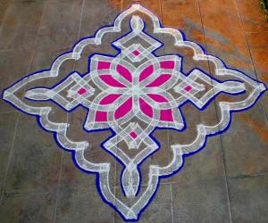 KUZHAL KOLAM