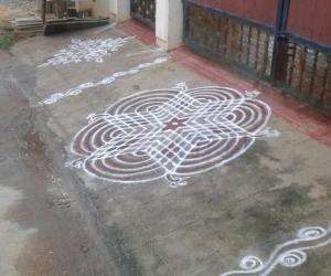 Rangoli: Margazhi kolam