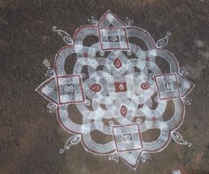 Rangoli: Padi kolam