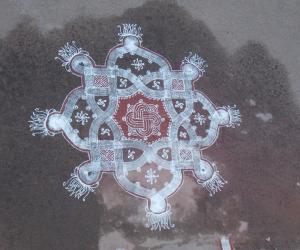 Rangoli: padi kolam