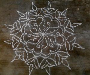 Rangoli: Free hand Kolam