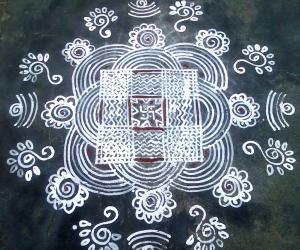 Rangoli: Maa kolam