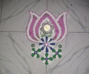 Rangoli: Simple rangoli 