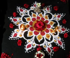 Rangoli: pookolam
