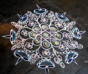 Rangoli: karthigai kolam