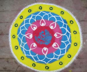 Rangoli: freehand design