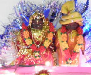 Marapachi doll decoration