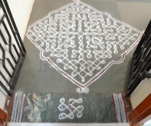 A sikku kolam