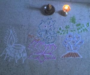 Freehand Tulsi Ganesh Kolam