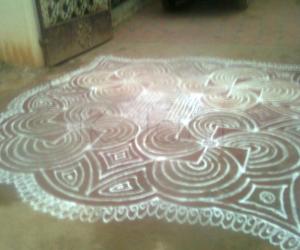 Aadi Velli kolam